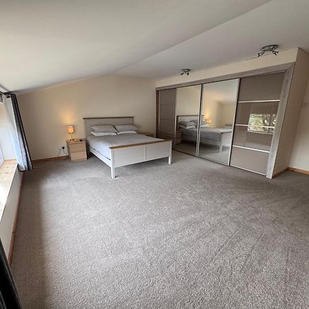 Langside Apartments Newhouse Εξωτερικό φωτογραφία